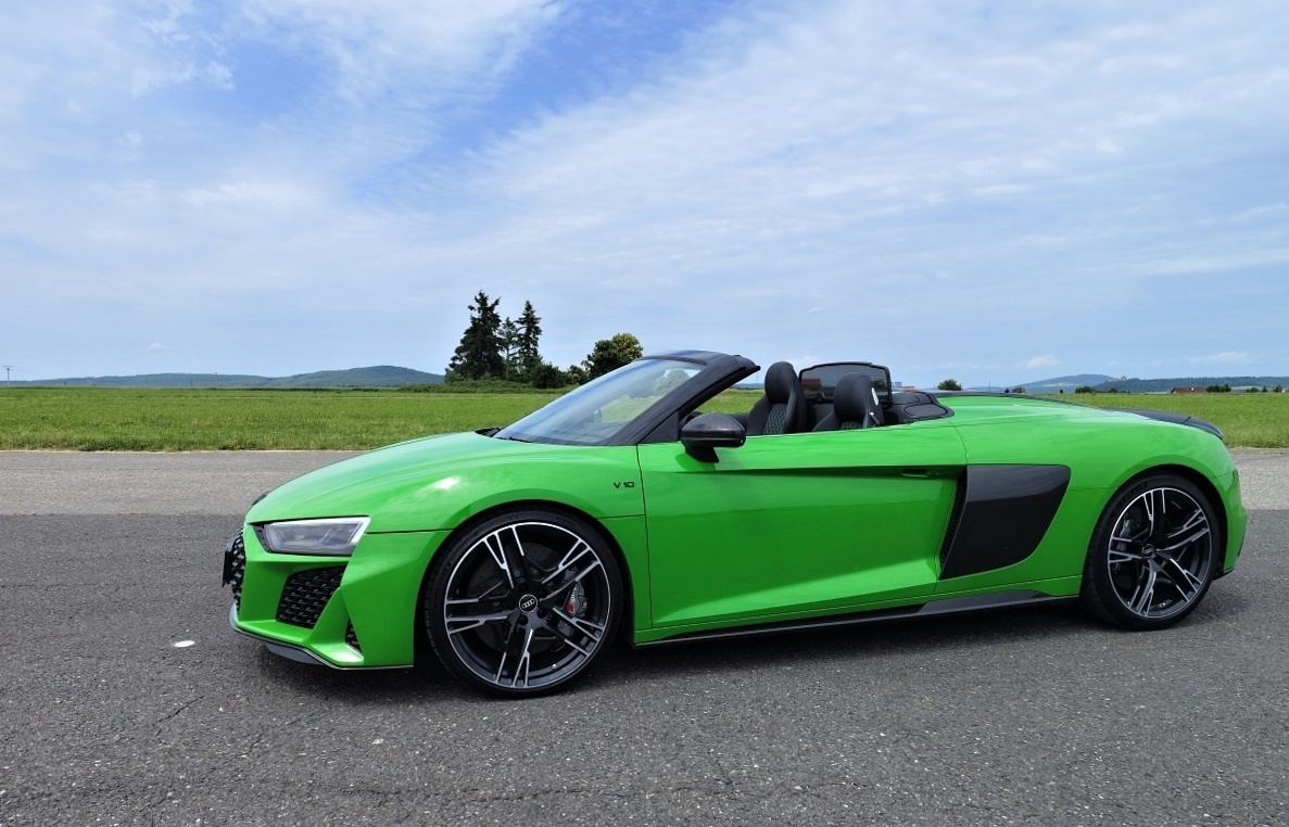audi-r8-spyder-2023-6