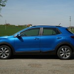 kia-stonic-2023-20