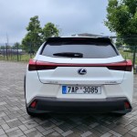 lexus-ux-23