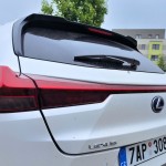 lexus-ux-24