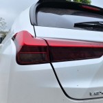 lexus-ux-25