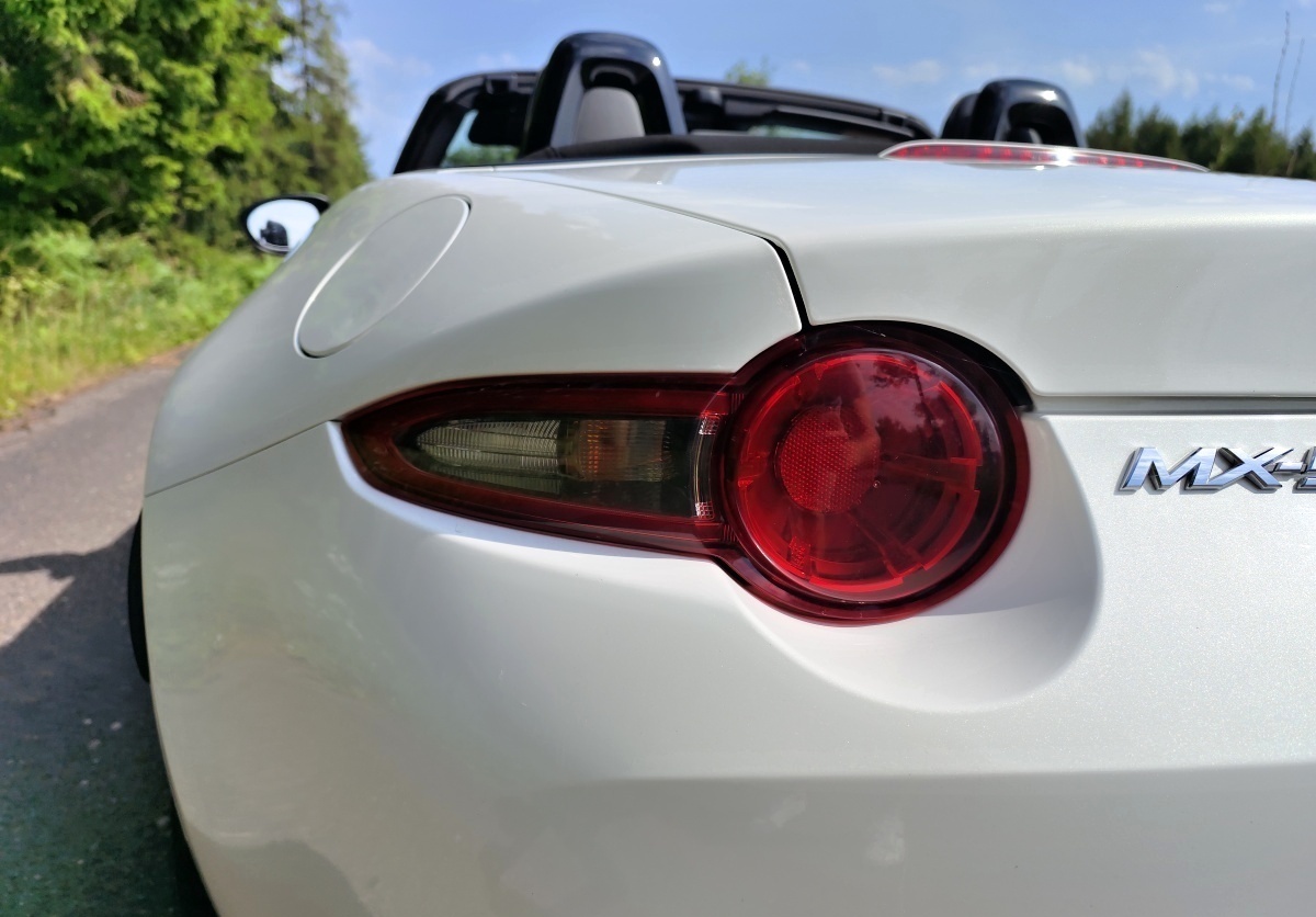 mazda-mx5-25
