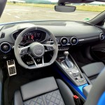 audi-tt-roadster-2023-24