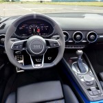 audi-tt-roadster-2023-26