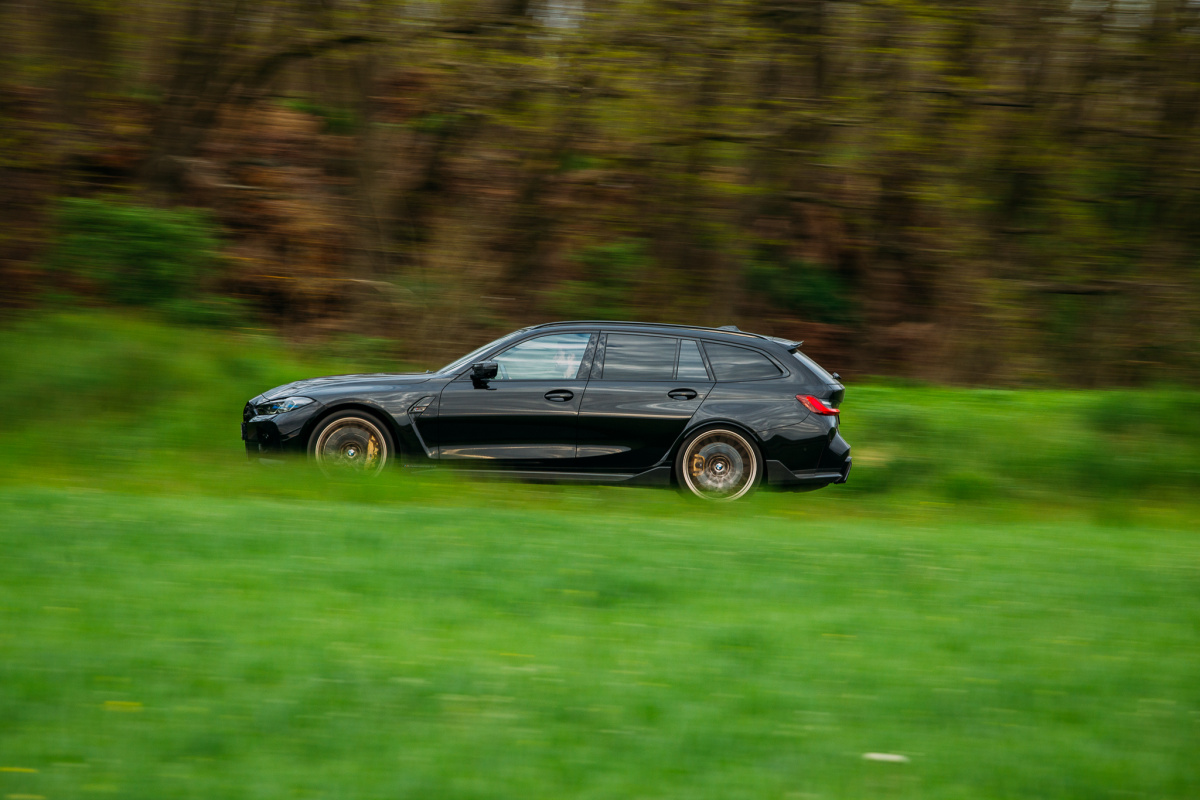 bmw-m3-touring-2023-1