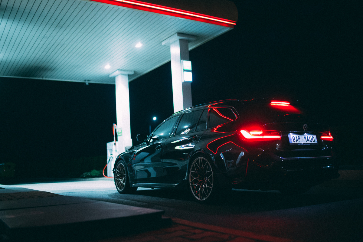 bmw-m3-touring-2023-60