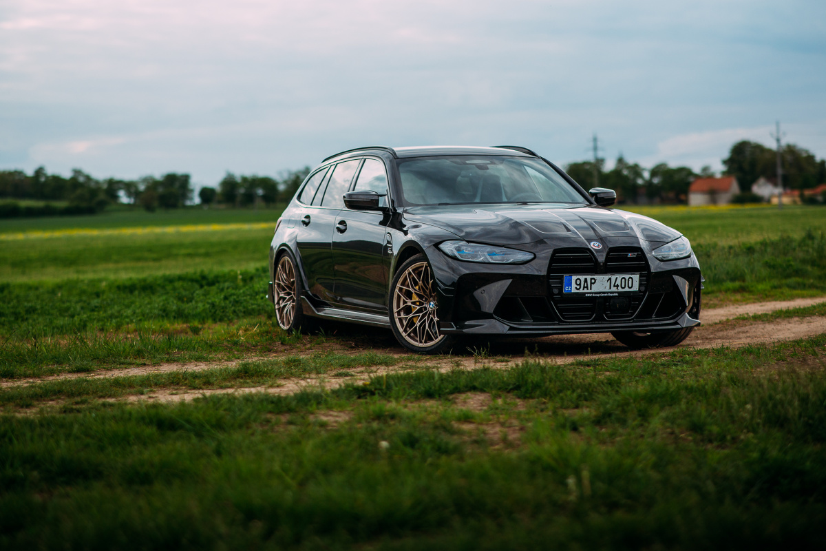 bmw-m3-touring-2023-61