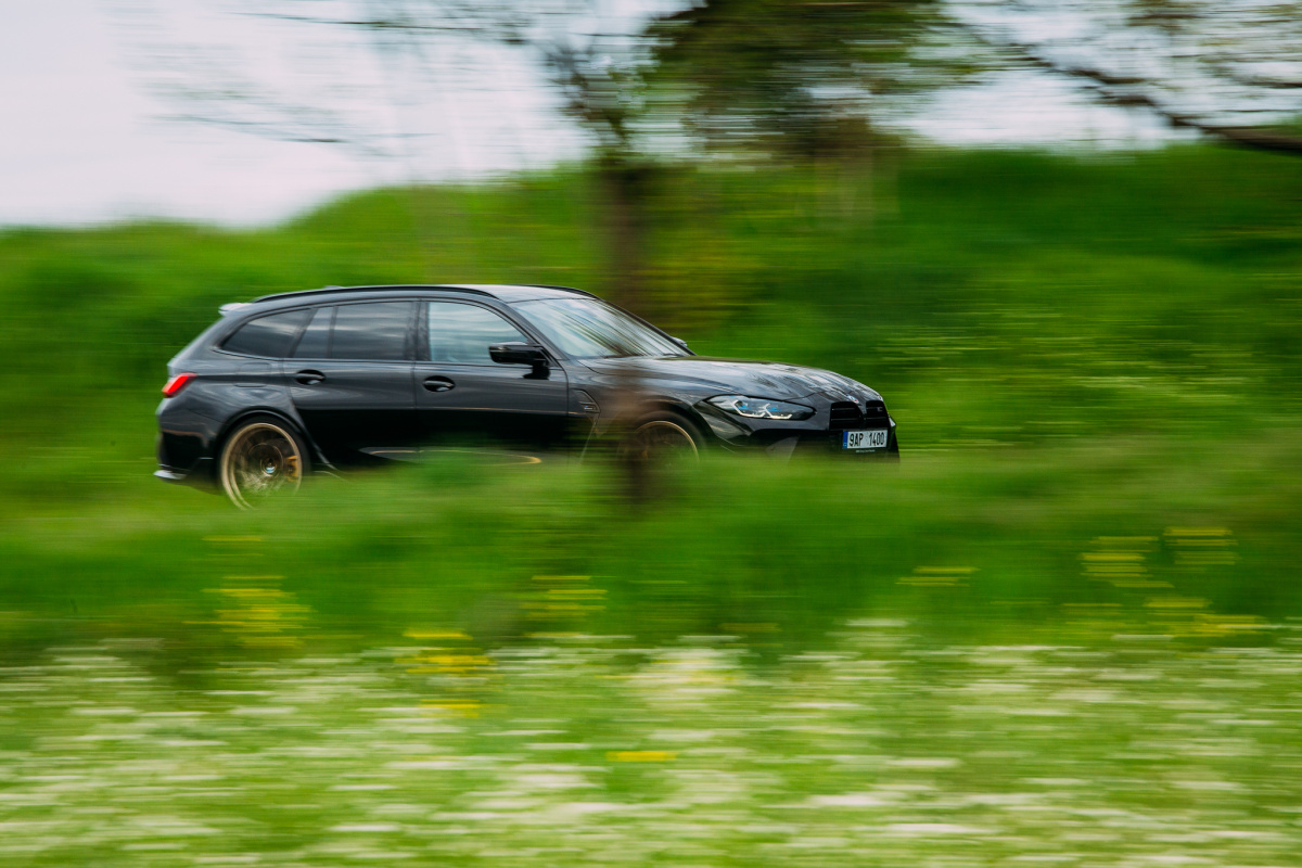 bmw-m3-touring-2023-68