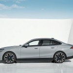 p90505080_highres_the-new-bmw-i5-edriv