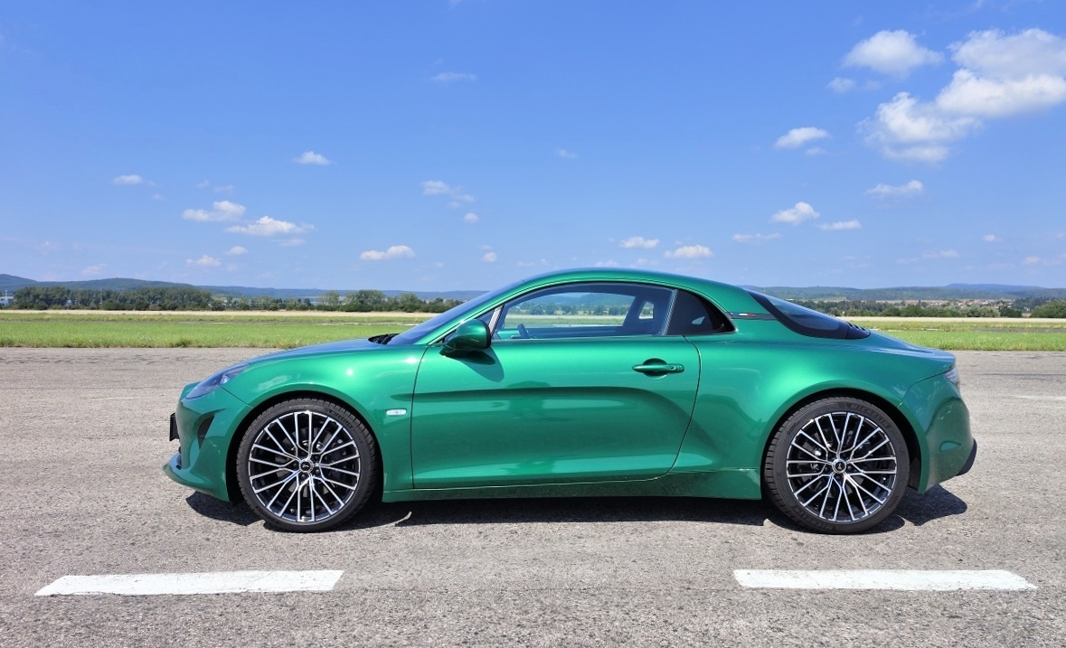 alpine-a110-gt-2023-11