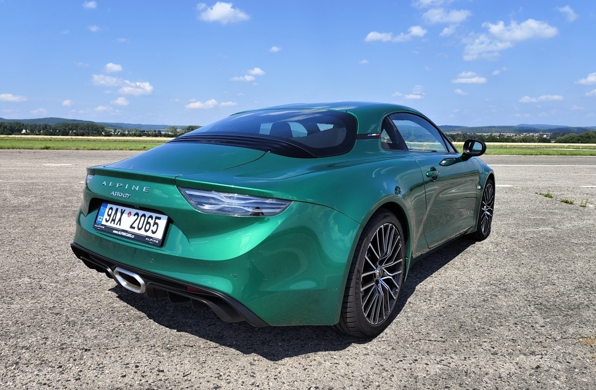 alpine-a110-gt-2023-30