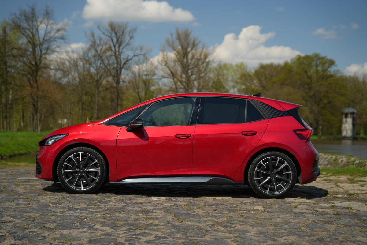 cupra-born-2023-18