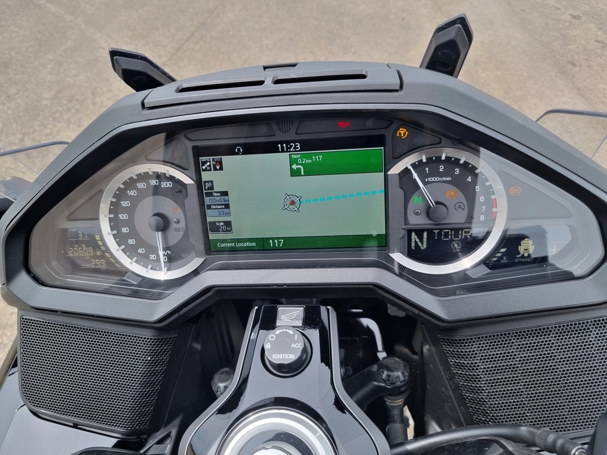 honda-gold-wing-2023-24