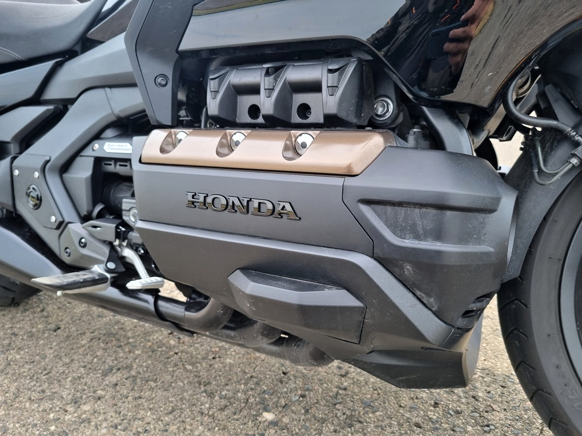 honda-gold-wing-2023-8