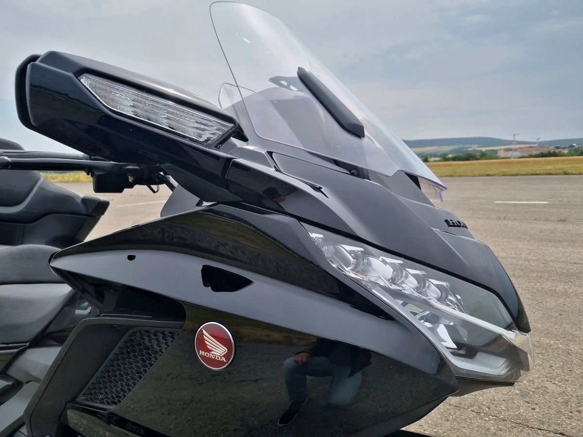 honda-gold-wing-2023-9