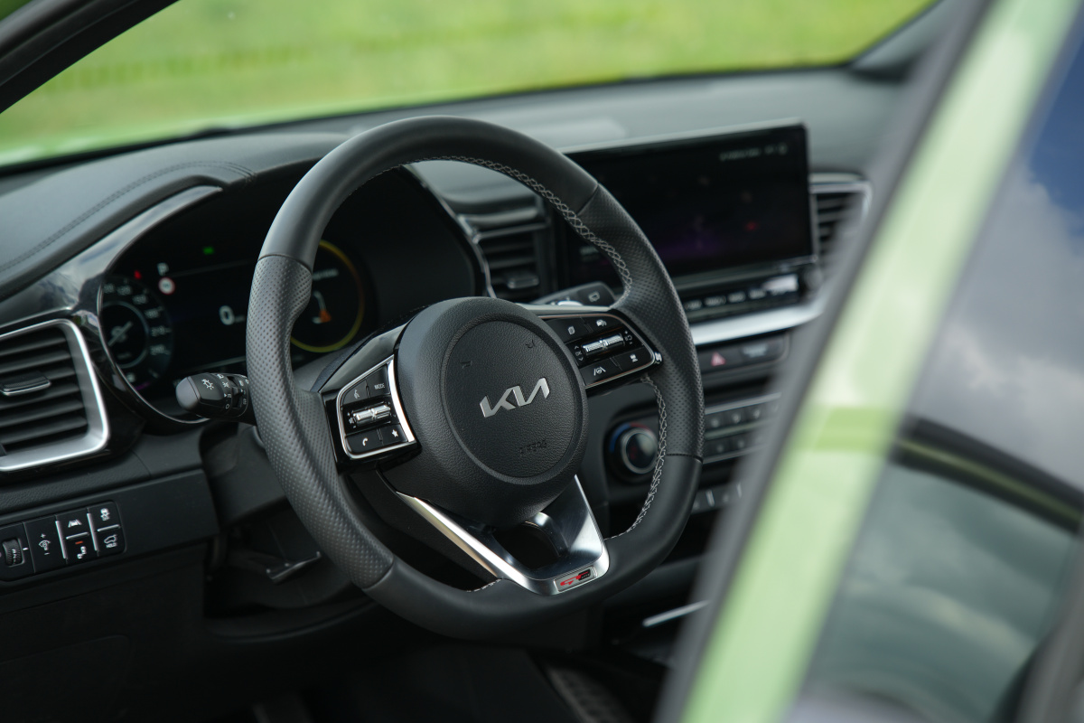 kia-xceed-2023-20