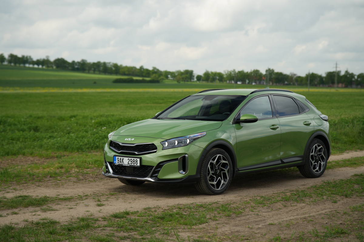 kia-xceed-2023-8