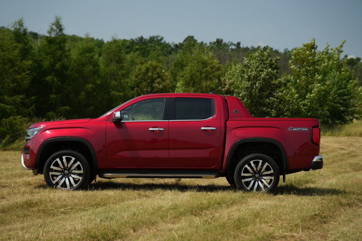volkswagen-amarok-2023-10