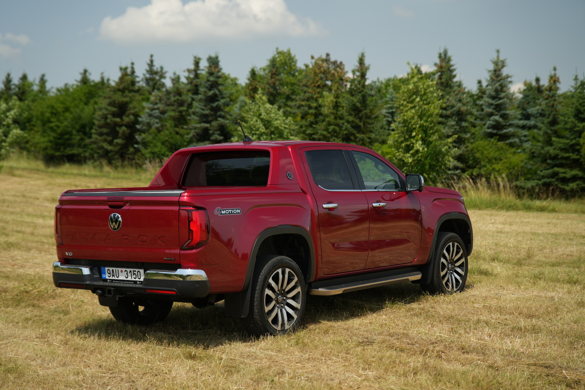 volkswagen-amarok-2023-15