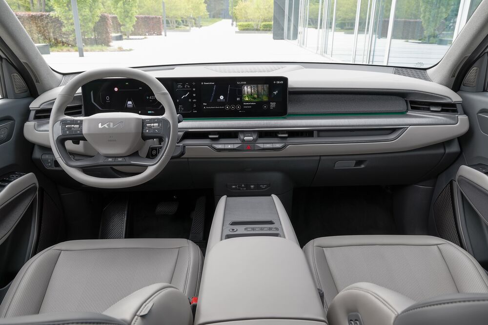 kia_ev9-baseline-interior-hires_02