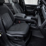 lr_def_v8_interior_22my_250221_04