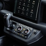 lr_def_v8_interior_22my_250221_12