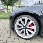 tesla-model-3-performance-36