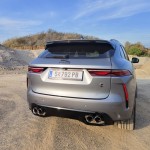 jaguar-f-pace-svr-2023-19