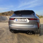 jaguar-f-pace-svr-2023-28