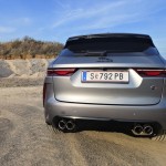 jaguar-f-pace-svr-2023-29