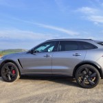 jaguar-f-pace-svr-2023-30