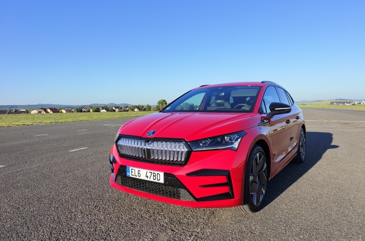 skoda-enyaq-rs-iv-2023-1