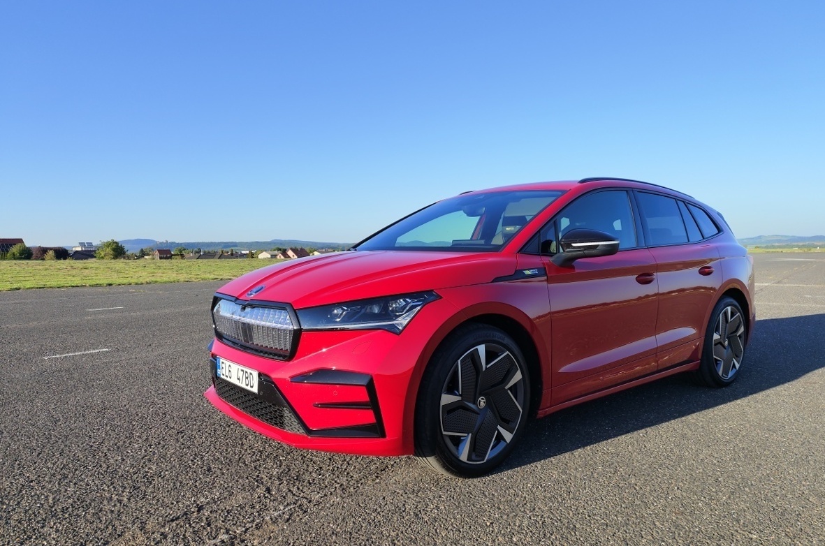 skoda-enyaq-rs-iv-2023-3