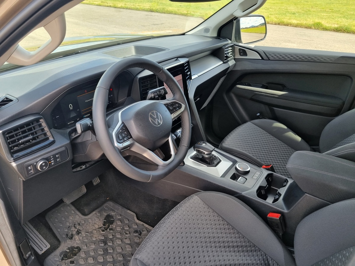 volkswagen-amarok-2023-13