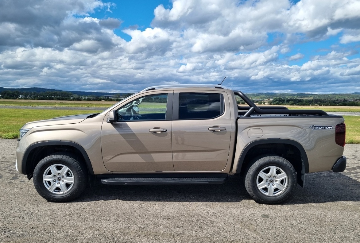 volkswagen-amarok-2023-3