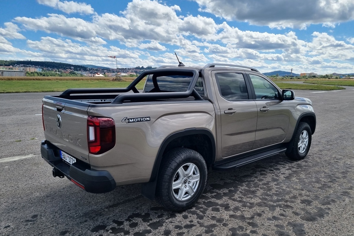 volkswagen-amarok-2023-6
