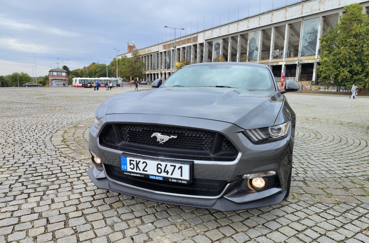 ford-mustang-6-37