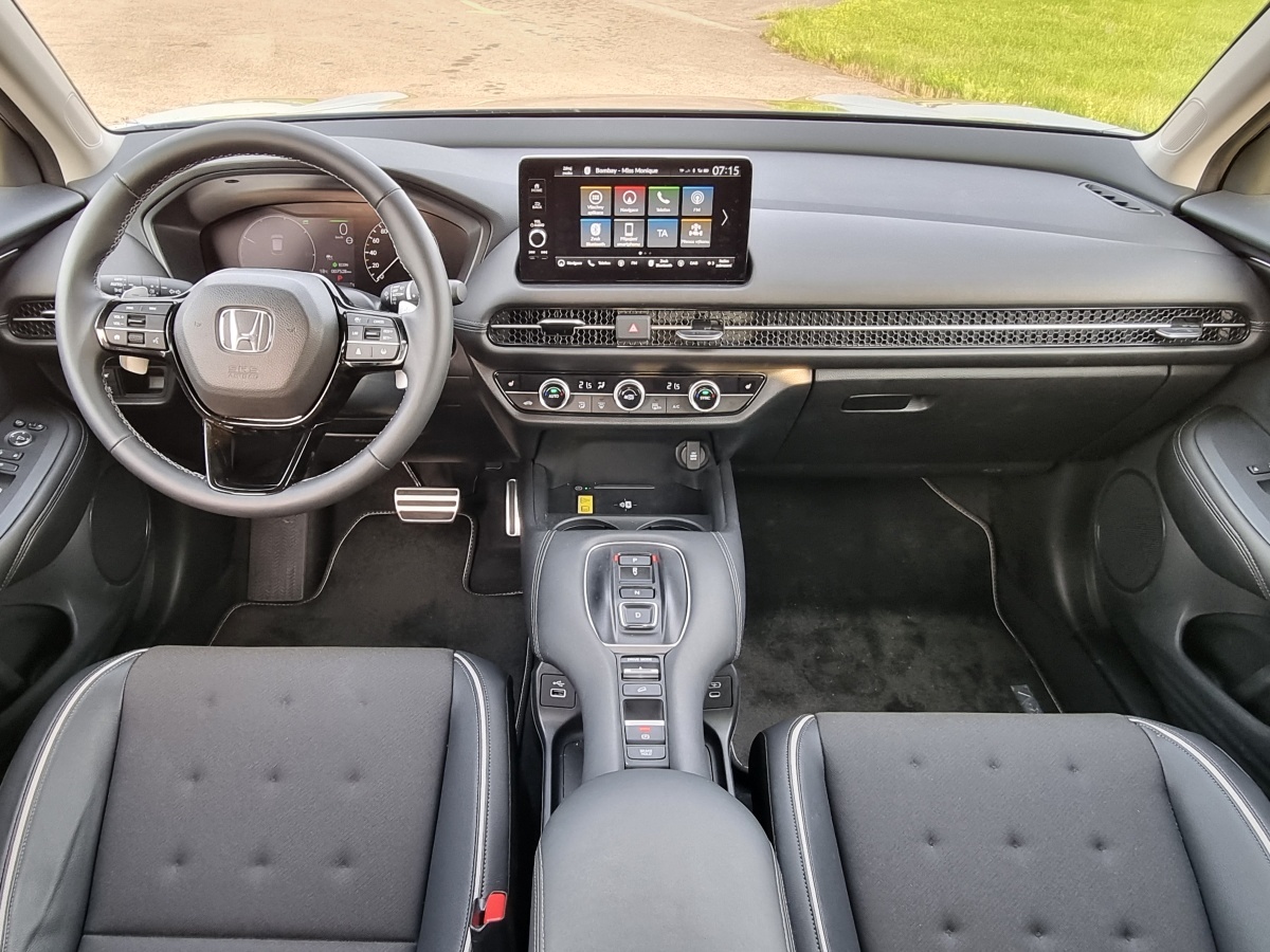 honda-zrv-sport-2023-16