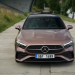 mercedes-benz-a-2023-2