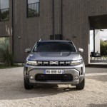 001_dacia-duster-journey-guincho