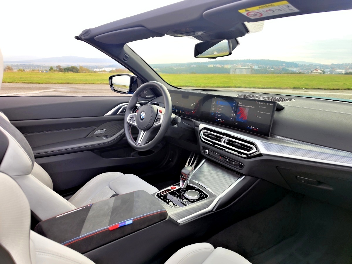 bmw-m4-competition-cabrio-2023-19