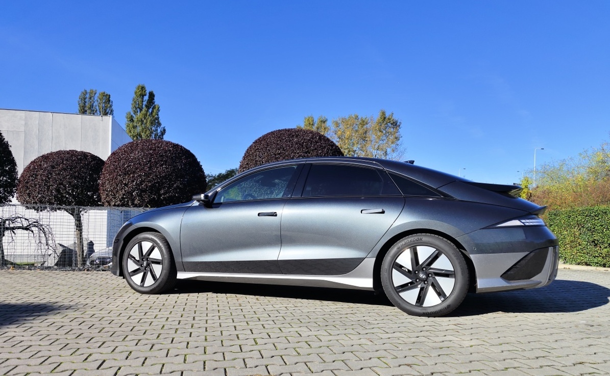 hyundai-ioniq-6-2023-9