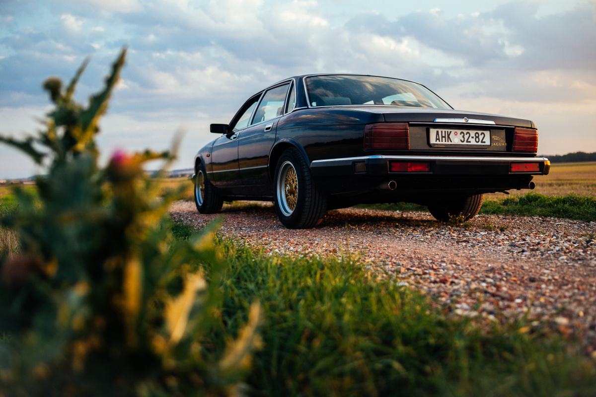 jaguar-xj6-xj40-11
