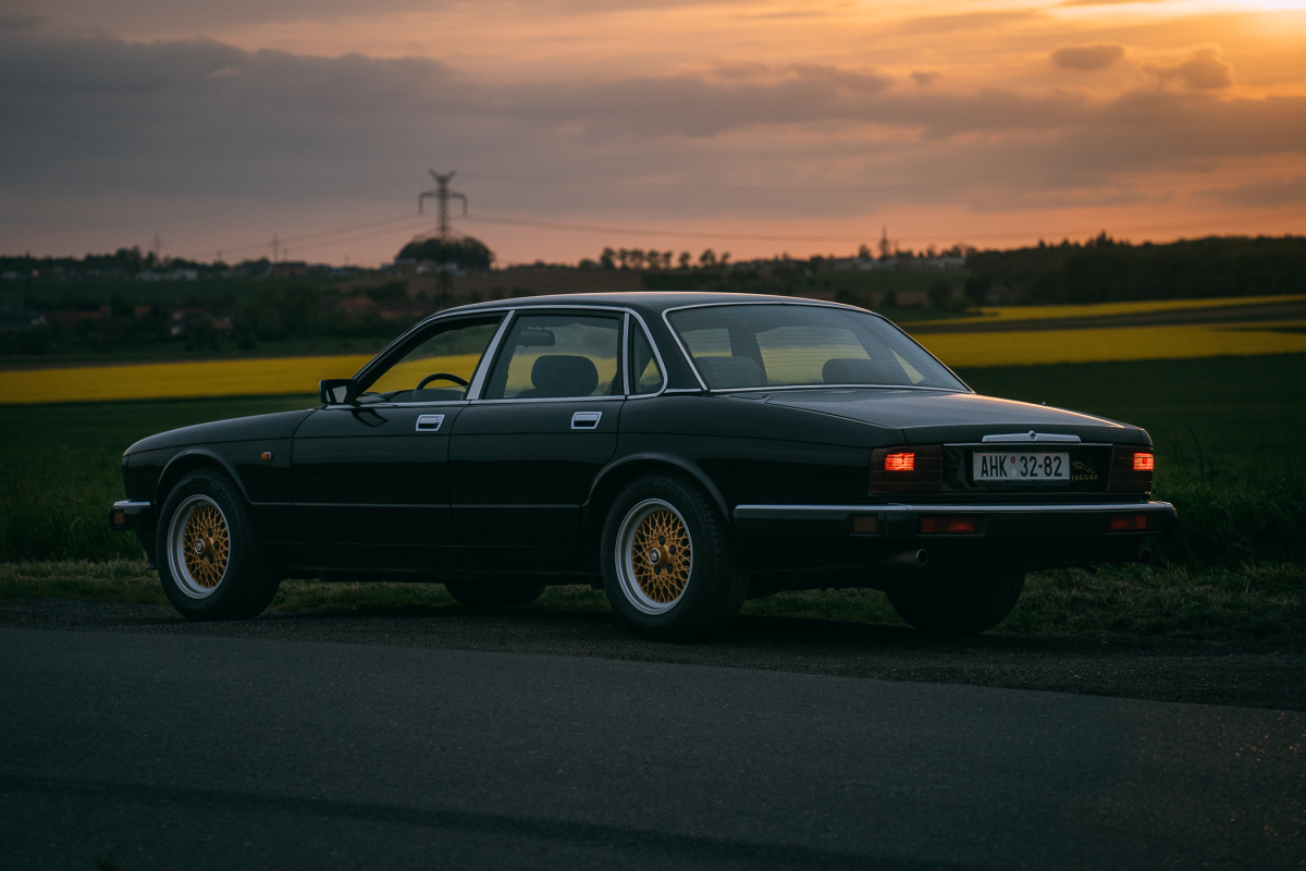 jaguar-xj6-xj40-6