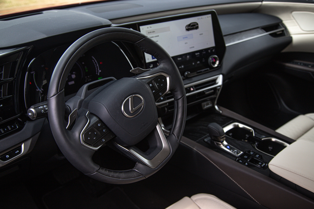 lexus-rx-11