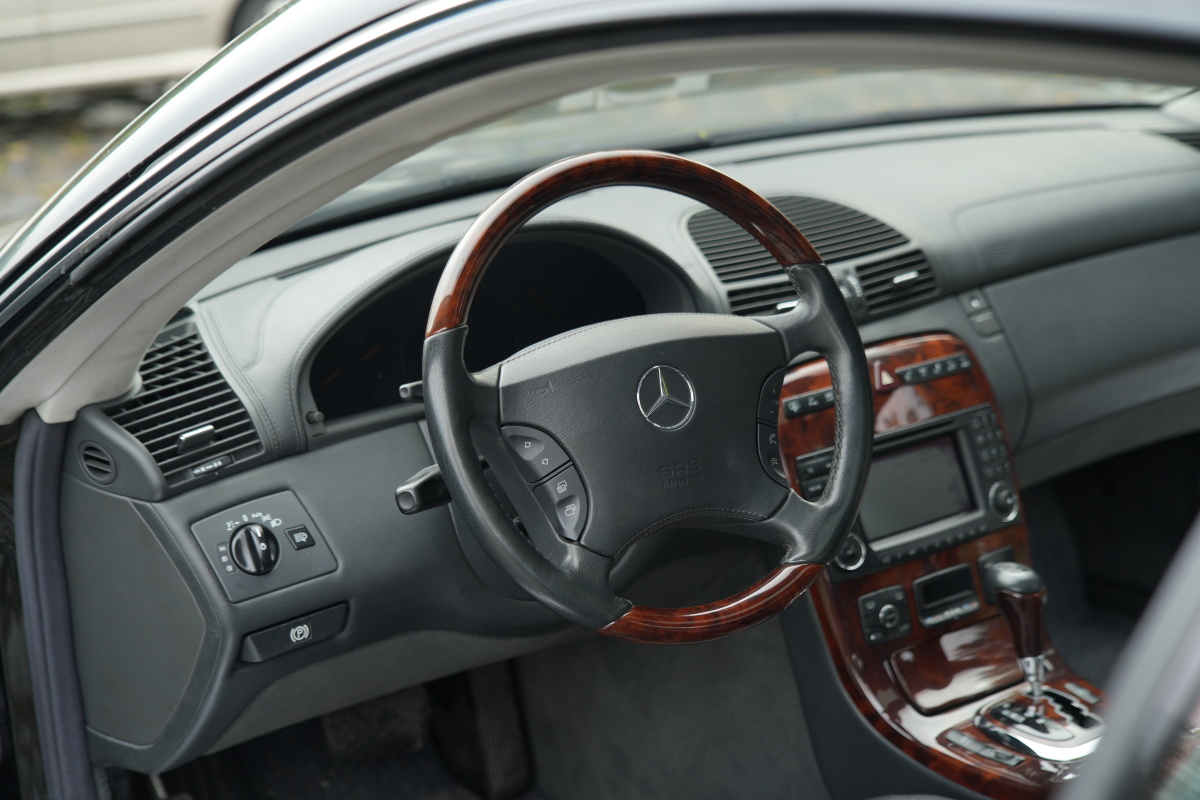 mercedes-benz-cl-c215-1