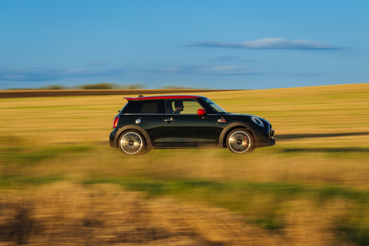 mini-cooper-jcw-f56-14
