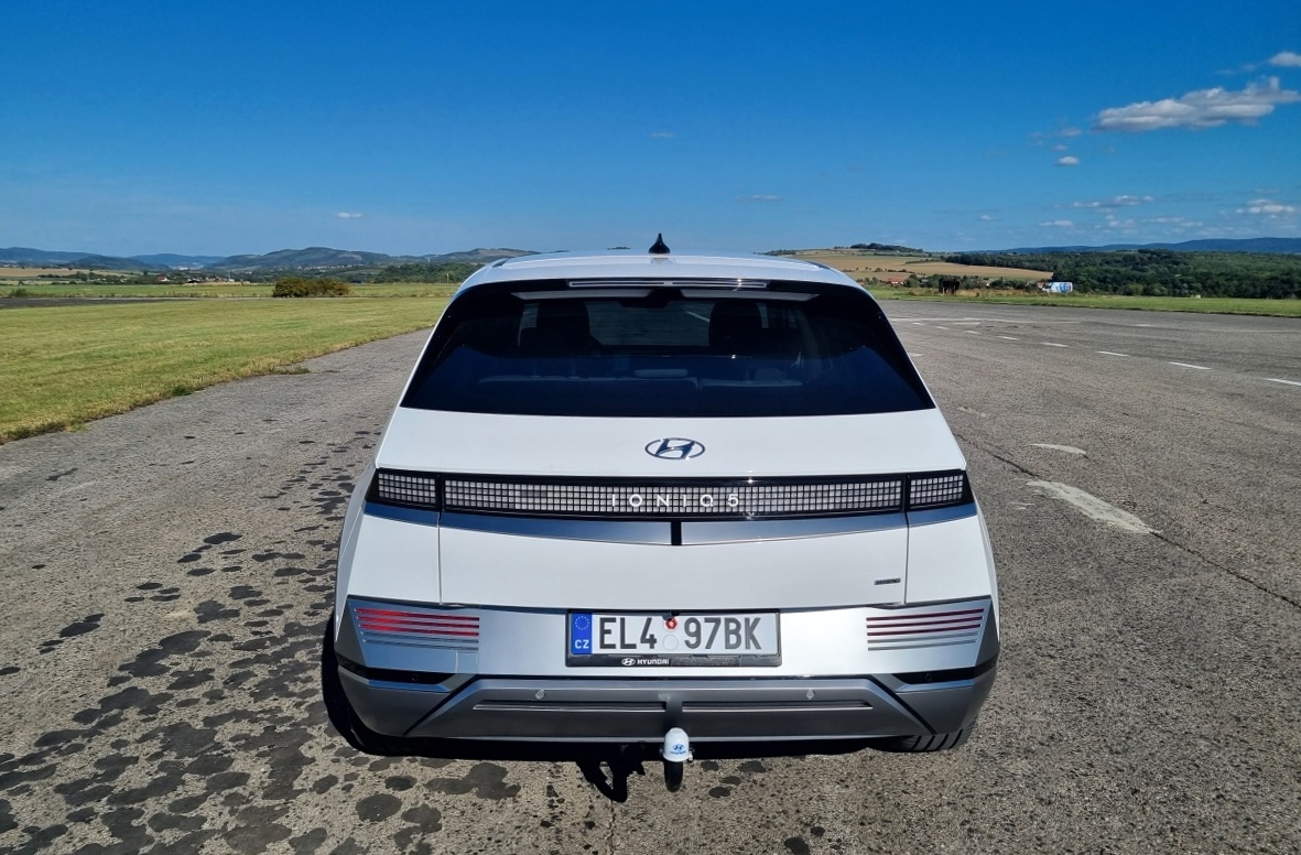 hyundai-ioniq-5-2023-2