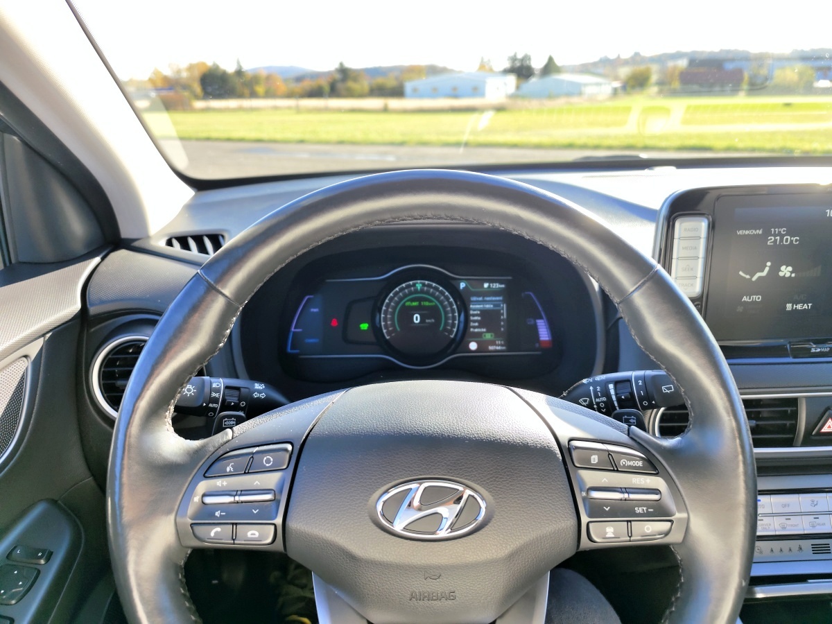 hyundai-kona-electric-8