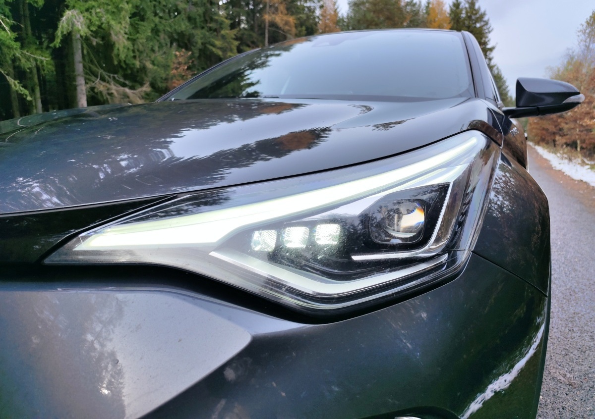 toyota-chr-11